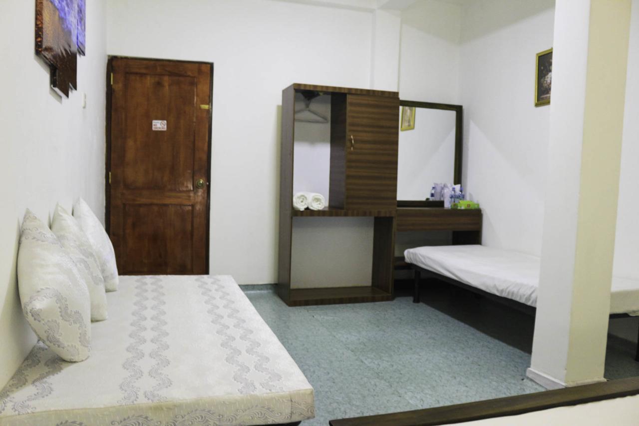 Yoho Travellers Residence Kandy Exterior foto