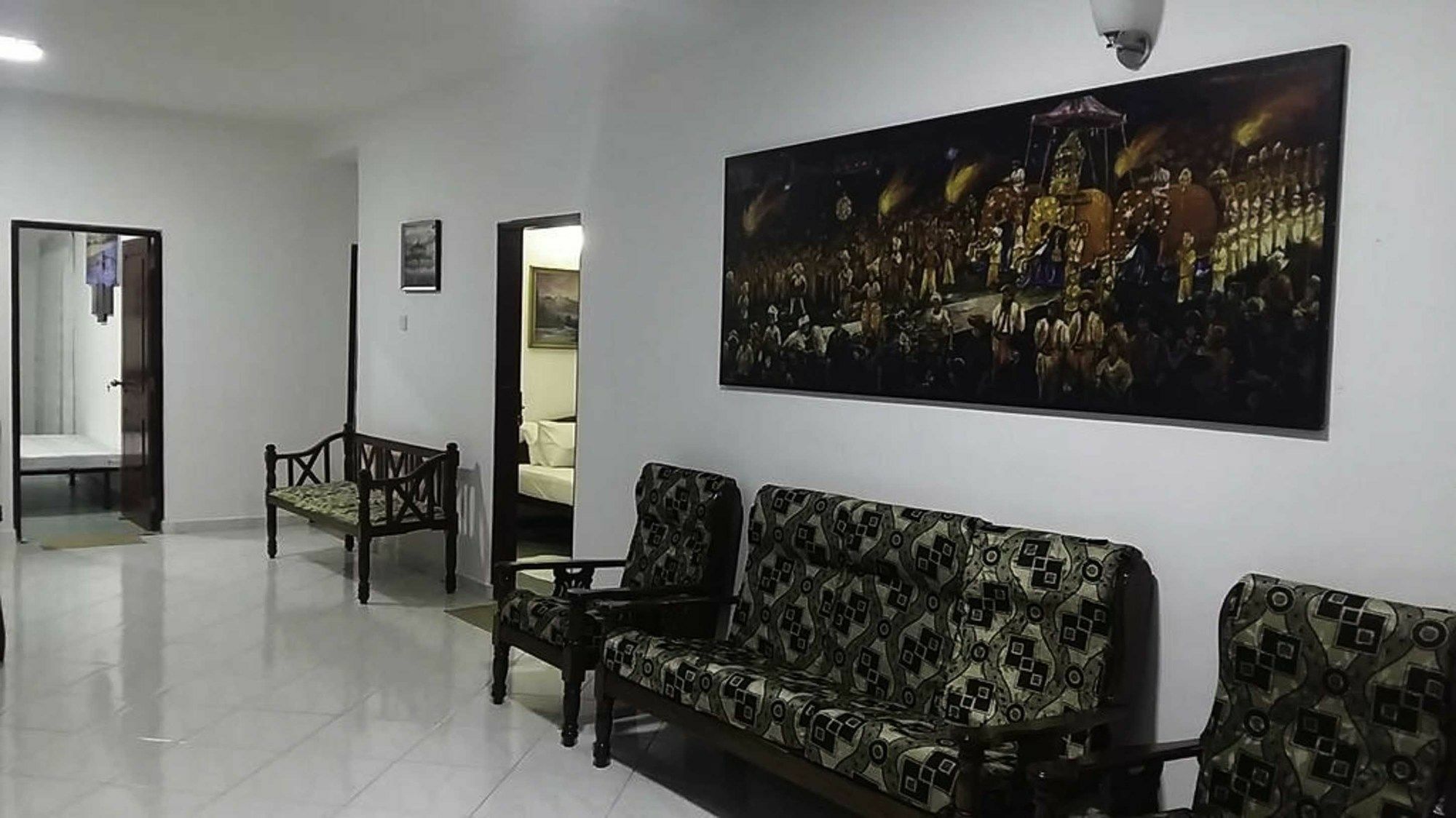 Yoho Travellers Residence Kandy Exterior foto